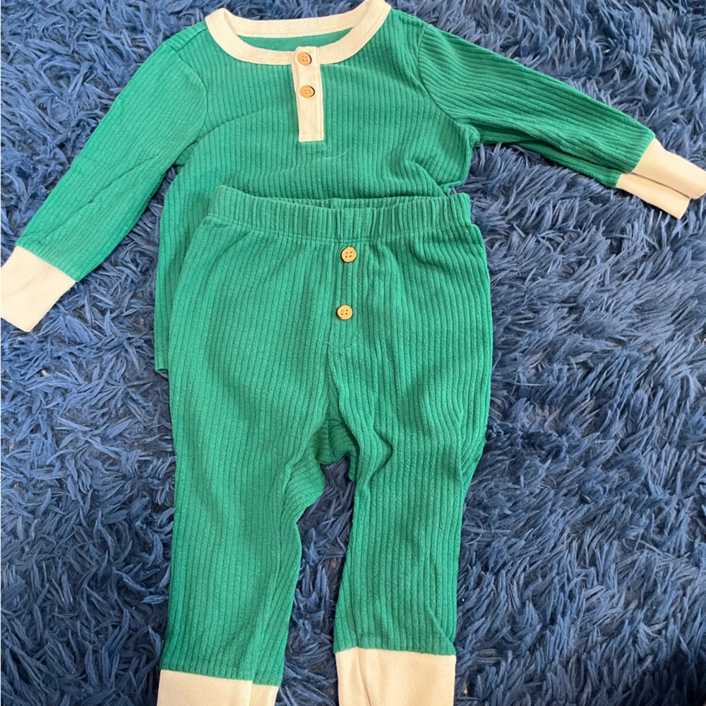 Green 12M Cat & Jack Matching Set Long Sleeve